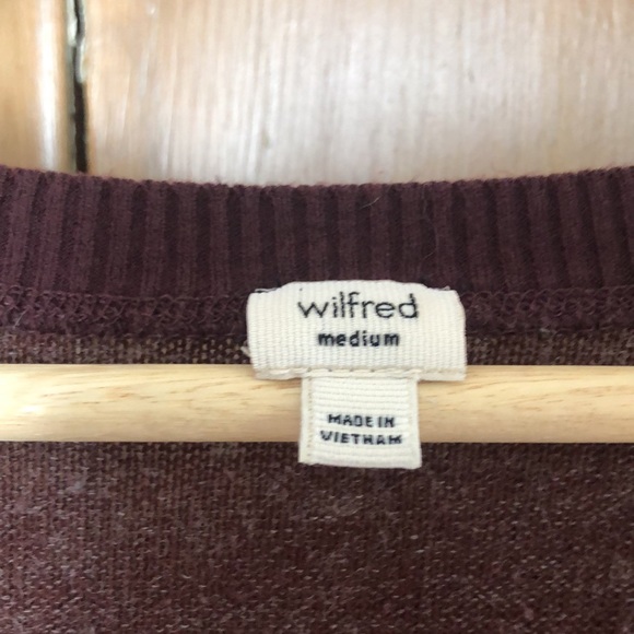 Aritzia Wilfred high-low light knit sweater - Picture 2 of 3